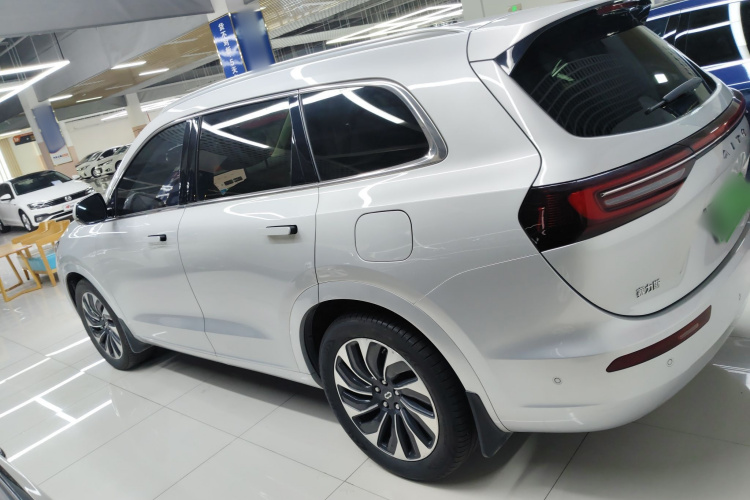 鸿蒙智行 问界M7 2024款 1.5T 后驱Plus版 5座车身外观4