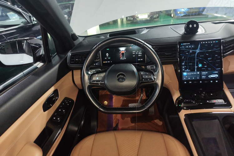 蔚来ES8 2020款 415KM 七座版中控内饰13
