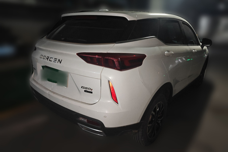 大乘汽车 大乘G60S 2019款 1.5T 自动豪华型 国VI车身外观7