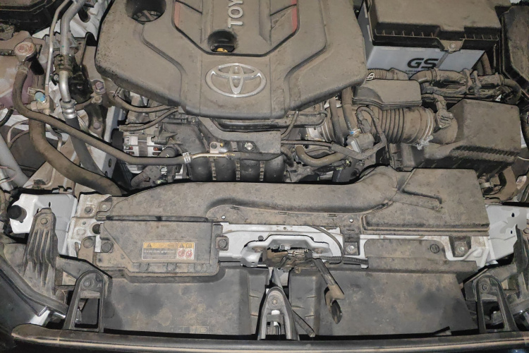 丰田 卡罗拉锐放 2023款 2.0L 先锋版局部细节24