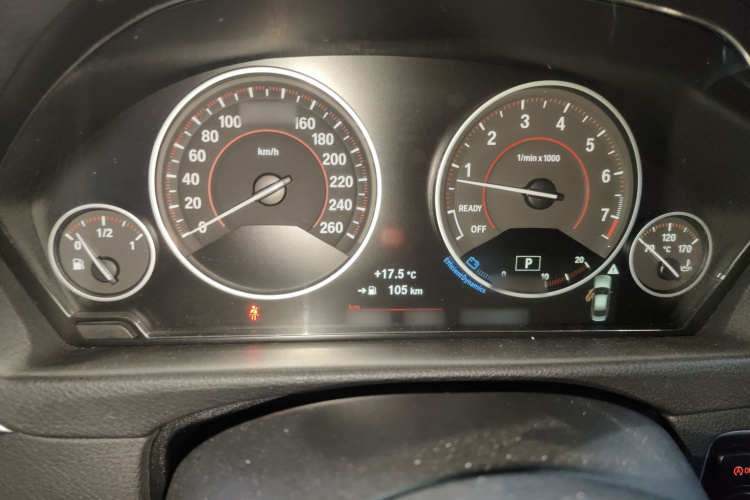 宝马3系 2017款 320Li M运动型局部细节14