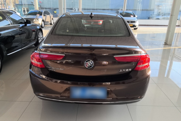 别克 君越 2016款 20T 精英型车身外观6