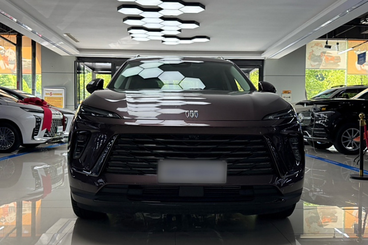 别克 2024款 昂科威Plus 28T 四驱尊享版车身外观6005