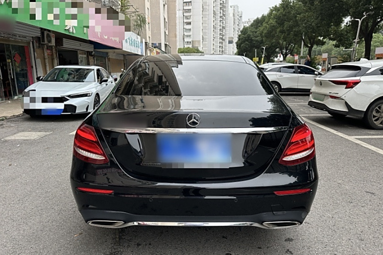 奔驰E级 2019款 E 200 L 运动型车身外观6007