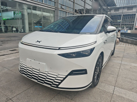 小鹏X9 2025款 650长续航 Max
