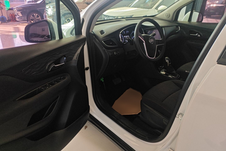 别克 昂科拉 2016款 18T 自动两驱都市领先型中控内饰7003