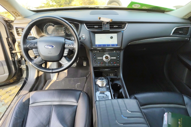 福特 金牛座 2018款 EcoBoost 245 卓越型 国V中控内饰12