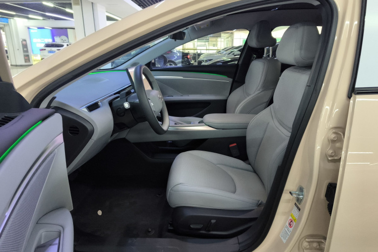 小鹏MONA M03 2024款 620 超长续航中控内饰19