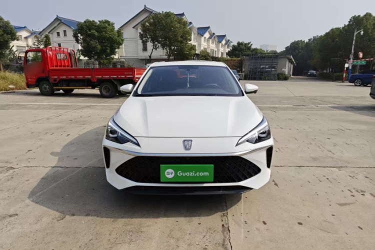 荣威i5 2023款 1.5L CVT尊荣版车身外观6008