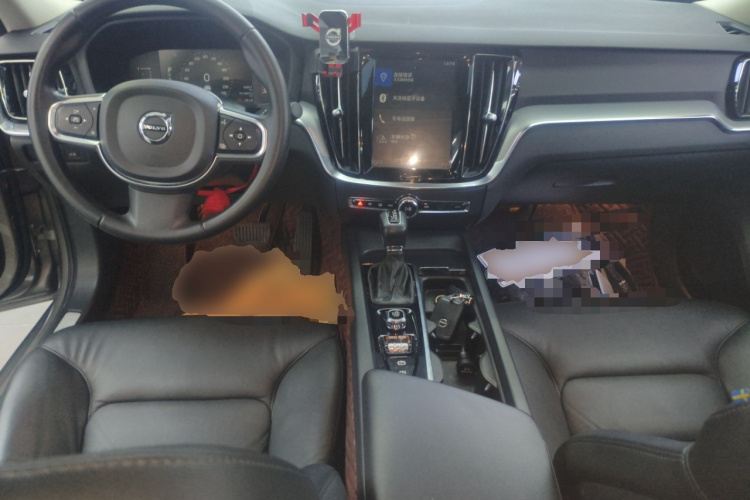 沃尔沃S60 2020款 T4 智逸豪华版中控内饰12