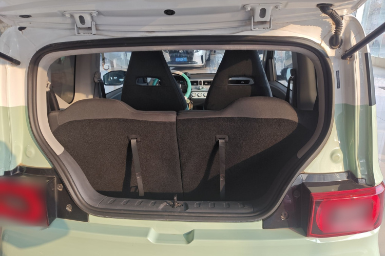 五菱汽车 宏光MINIEV 2022款 马卡龙时尚款 磷酸铁锂机舱底盘23