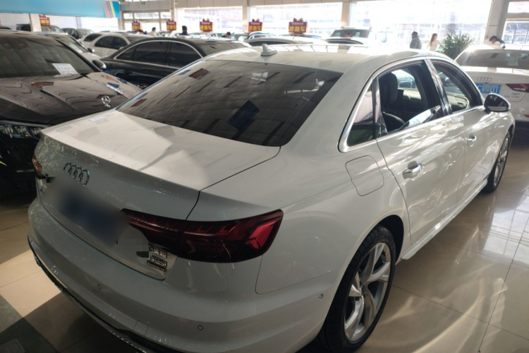 奥迪A4L 2020款 40 TFSI quattro 豪华致雅型车身外观6005
