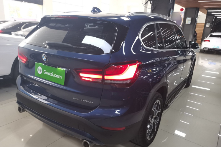 宝马X1 2021款 sDrive25Li 领先型车身外观7