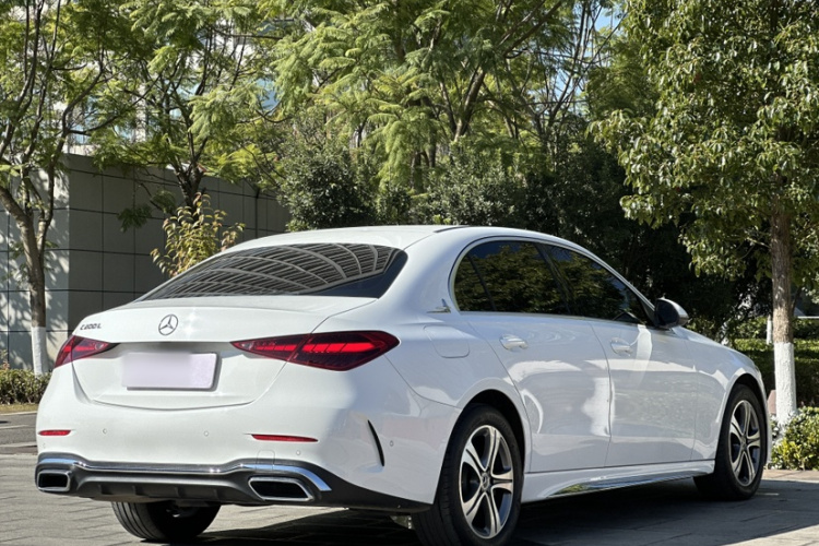 奔驰C级 2022款 改款 C 200 L 运动版车身外观6005