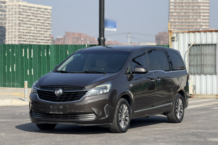 别克GL8 2020款 陆上公务舱 652T 尊贵型车身外观6006