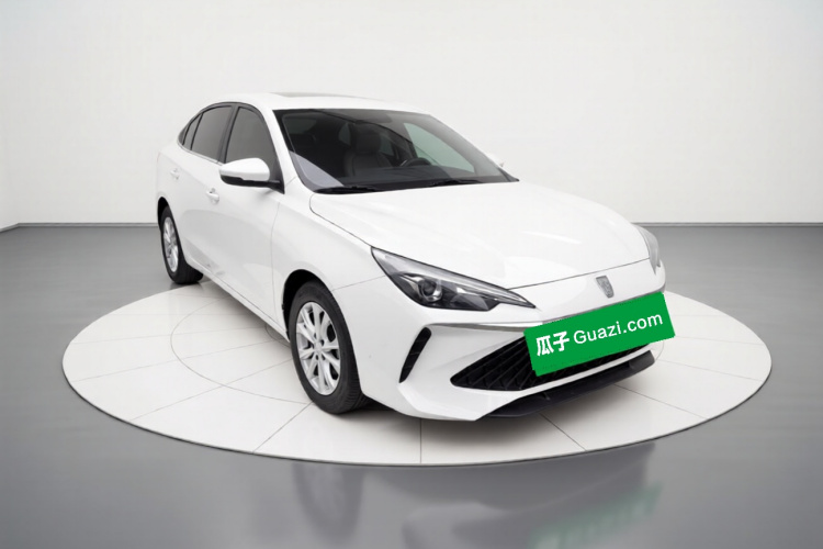 荣威i5 2023款 1.5L CVT豪华版车身外观3