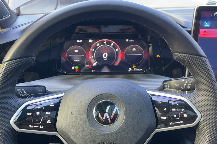 大众 高尔夫GTI 2025款 380TSI DSG GTI局部细节14