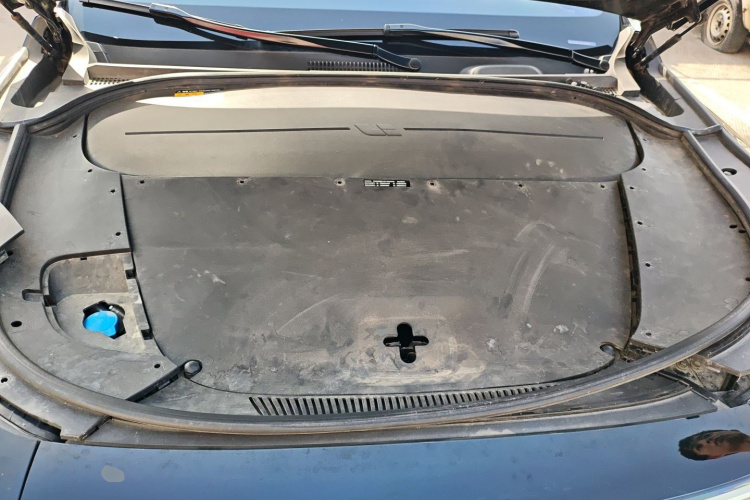 理想汽车 理想ONE 2021款 增程6座版局部细节24