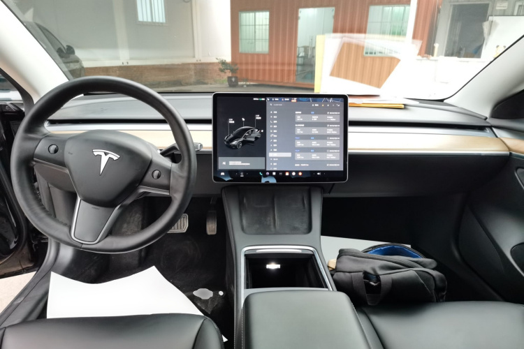 特斯拉 Model 3 2021款 标准续航后驱升级版中控内饰7002