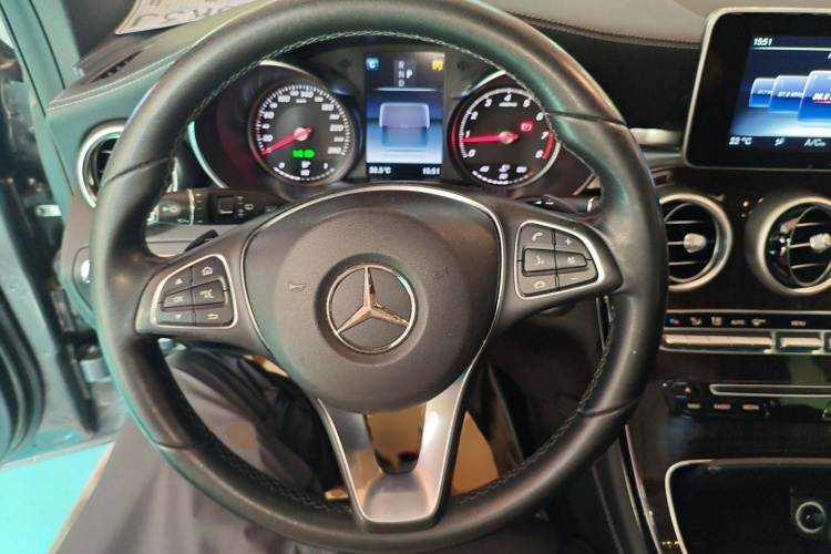 奔驰GLC 2017款 GLC 260 4MATIC 豪华型局部细节13