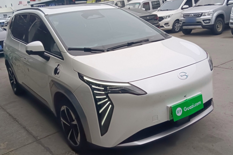 埃安 AION Y 2023款 Y 公务版车身外观3