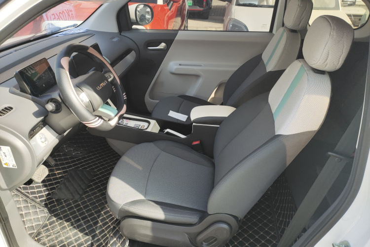 长安启源 长安Lumin 2022款 210km 香甜款中控内饰19