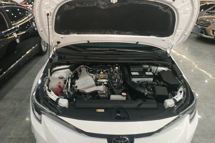 丰田 雷凌 2024款 185T CVT豪华版局部细节24