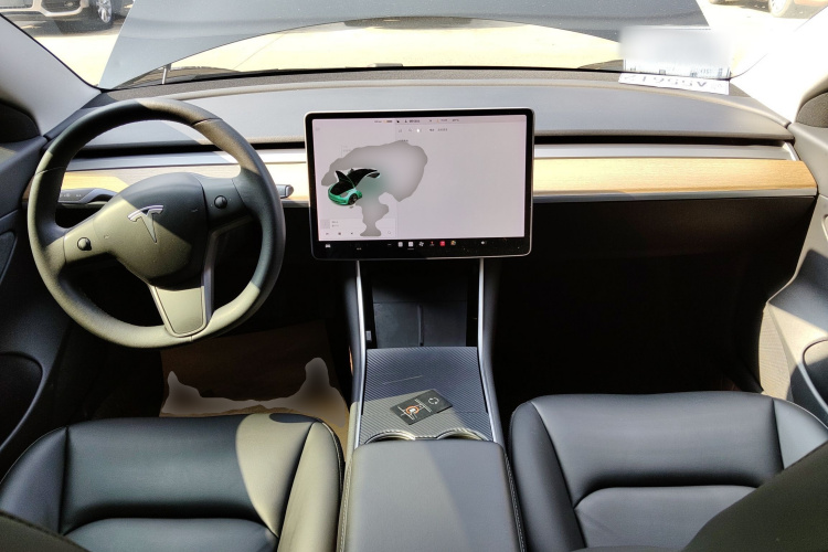 特斯拉 Model 3 2020款 标准续航后驱升级版中控内饰7002