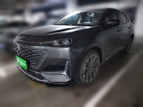 长安UNI-K 2021款 2.0T 尊贵型