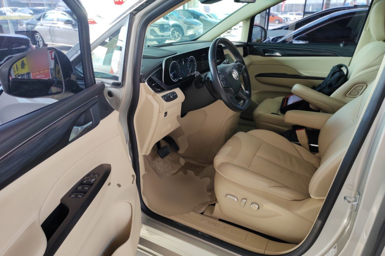 别克GL8 2022款 ES陆尊 653T 尊享型中控内饰20