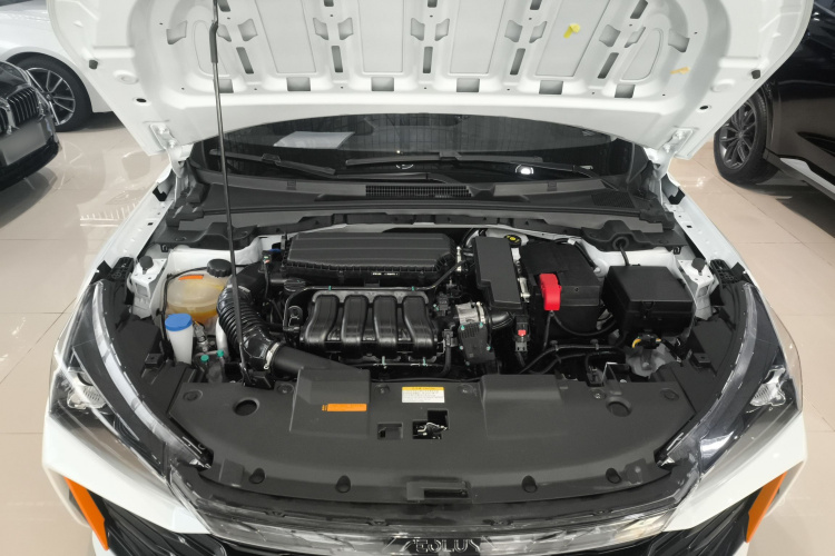 东风风神 奕炫 2024款 1.5L 自动劲速版局部细节24