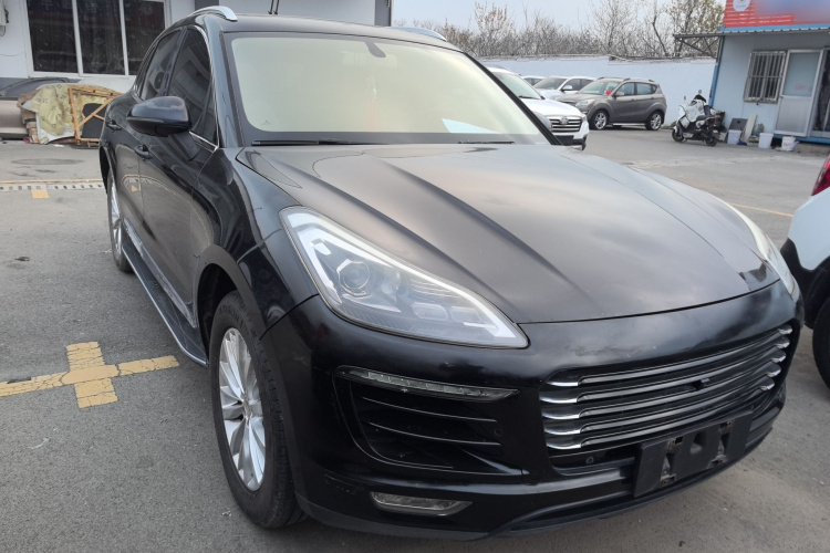 众泰SR9 2017款 2.0T 自动极致之心版车身外观6002