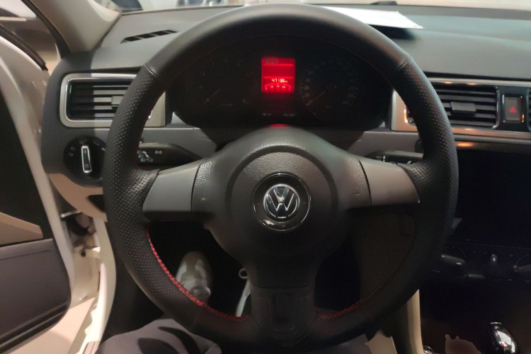 大众 桑塔纳 2015款 1.6L 自动舒适版中控内饰13