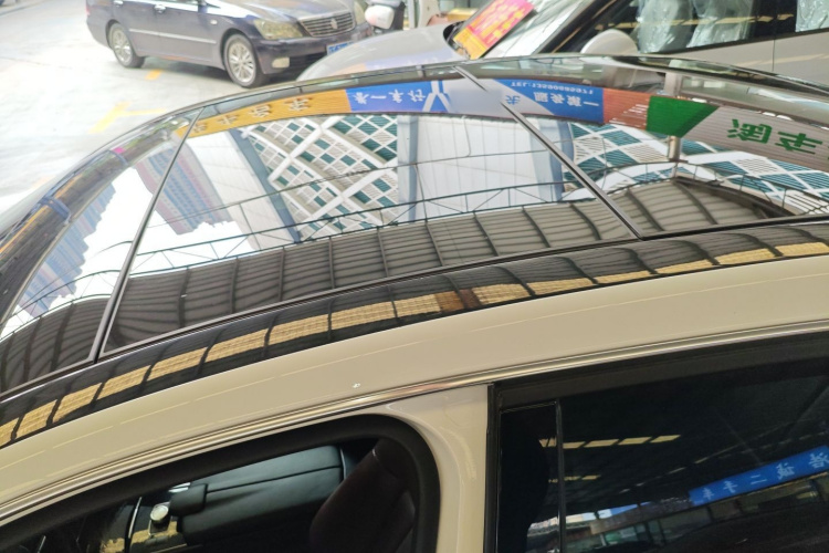 奔驰E级 2014款 改款 E 300 L 运动型局部细节57