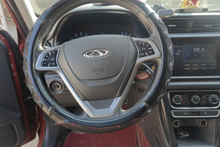 奇瑞 瑞虎3 2018款 经典版 1.6L 手动精英型中控内饰13