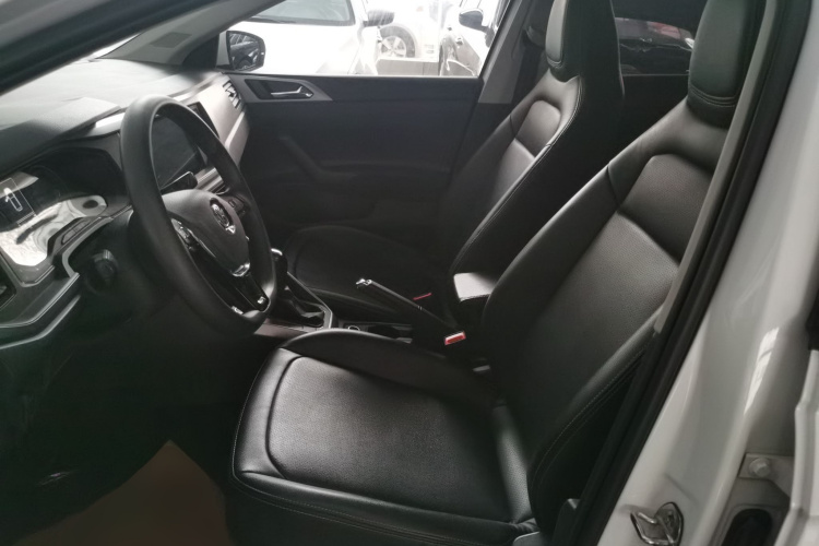 大众 Polo 2019款 Plus 1.5L 自动全景乐享版中控内饰19