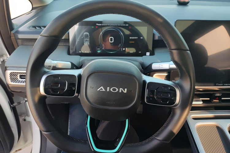 埃安 AION Y 2023款 Younger 星耀版中控内饰13