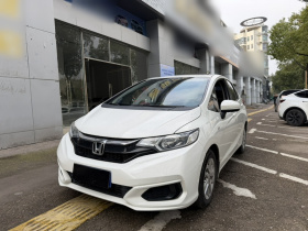 本田 飞度 2018款 1.5L CVT舒适天窗版