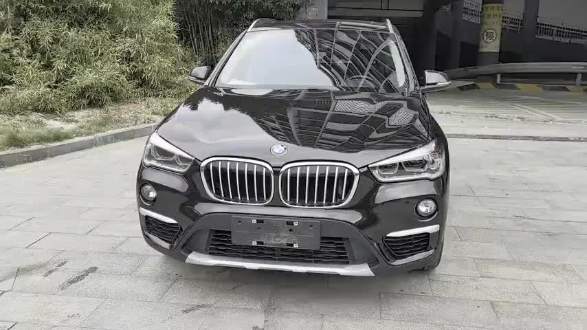 宝马X1 2016款 sDrive18Li 豪华型实拍1