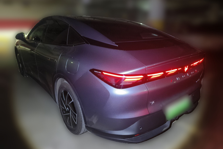 ARCFOX极狐 极狐 阿尔法S5 2024款 560PRO 185kW车身外观5