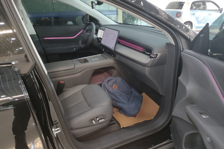 小鹏G6 2025款 625 长续航 Max 旗舰版局部细节41