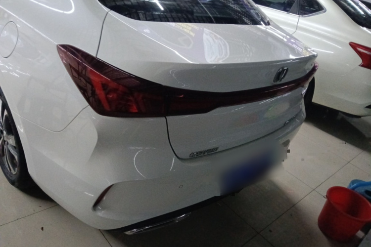 长安 逸动 2024款 PLUS 蓝鲸NE 1.4T GDI DCT高能版车身外观6