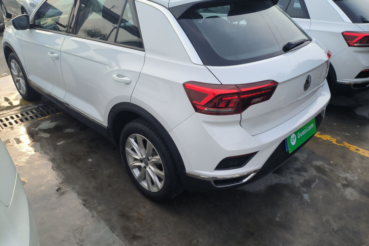 大众 T-ROC探歌 2020款 280TSI DSG两驱精英型车身外观4