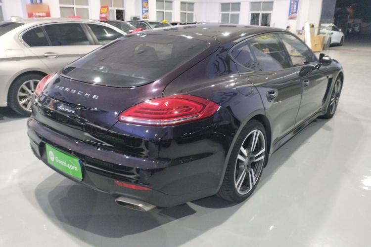 保时捷 2014款 Panamera 3.0T车身外观6005