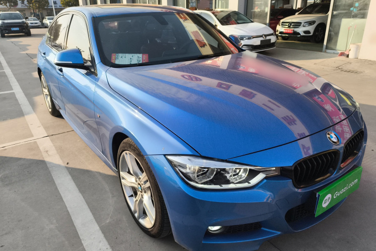 宝马3系 2019款 320i M运动套装车身外观6002