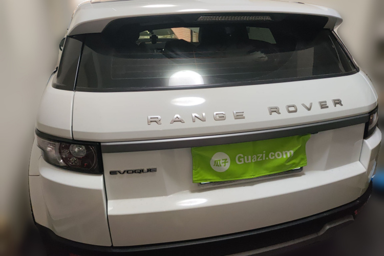 路虎 揽胜极光 2015款 2.0T 五门智耀版车身外观6004