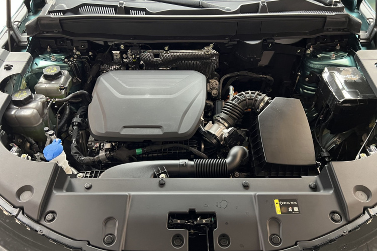 哈弗枭龙MAX 2025款 Hi4 165 Plus 长续航版中控内饰7012