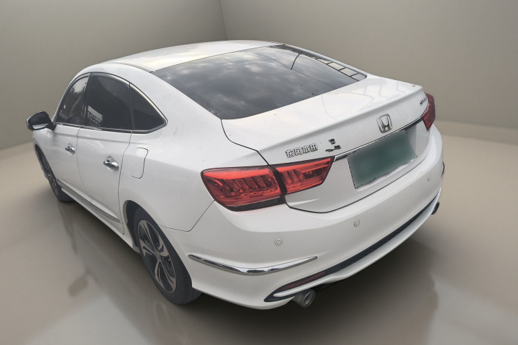 本田 思铂睿 2015款 2.4L 尊贵版车身外观5