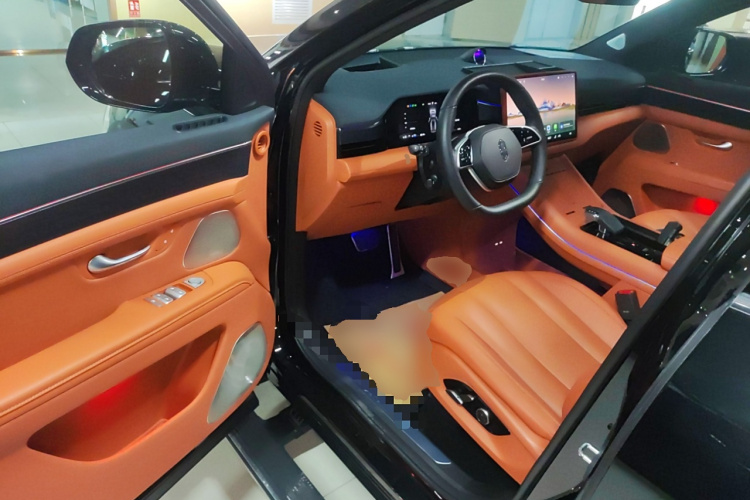 鸿蒙智行 问界M7 2024款 1.5T 智驾四驱Pro版 6座中控内饰7003