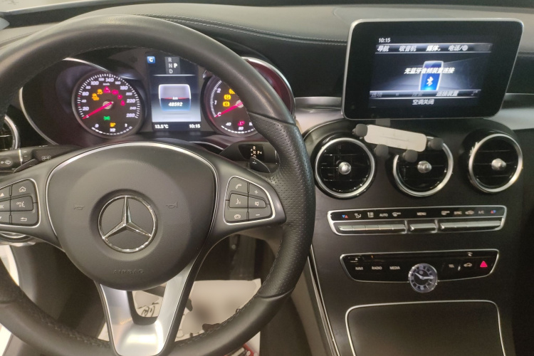 奔驰C级 2018款 C 200 L 运动版中控内饰12